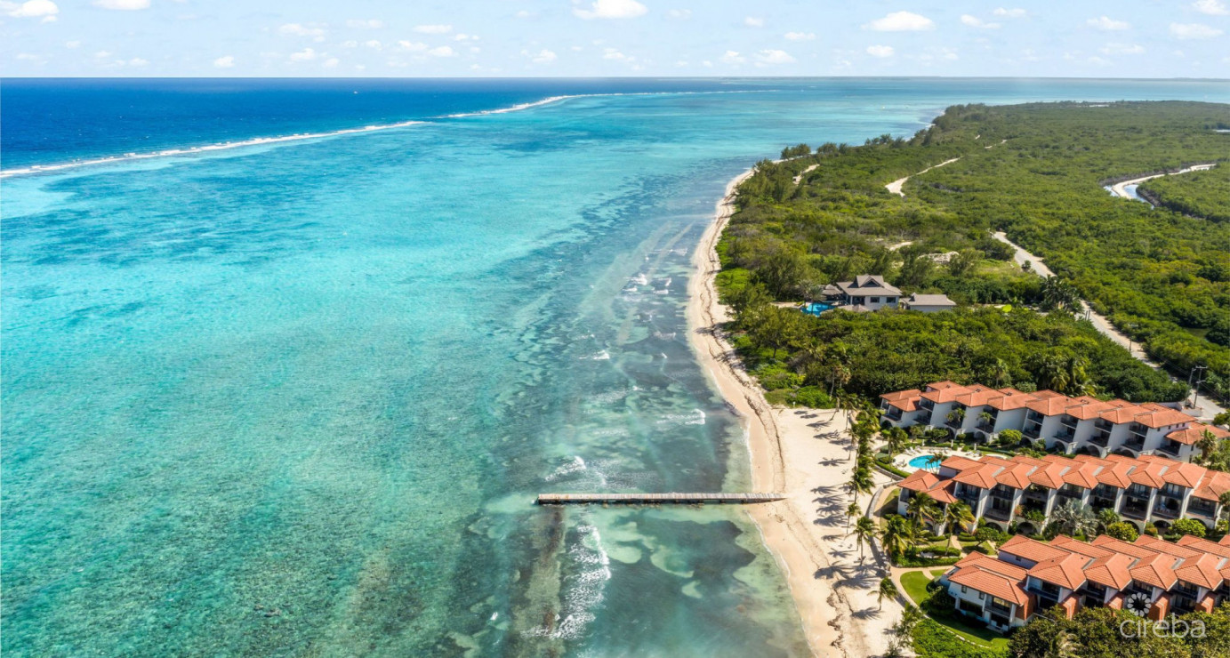 Beachfront #22 Villas Pappagallo