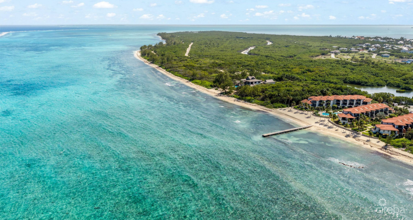 Beachfront #22 Villas Pappagallo