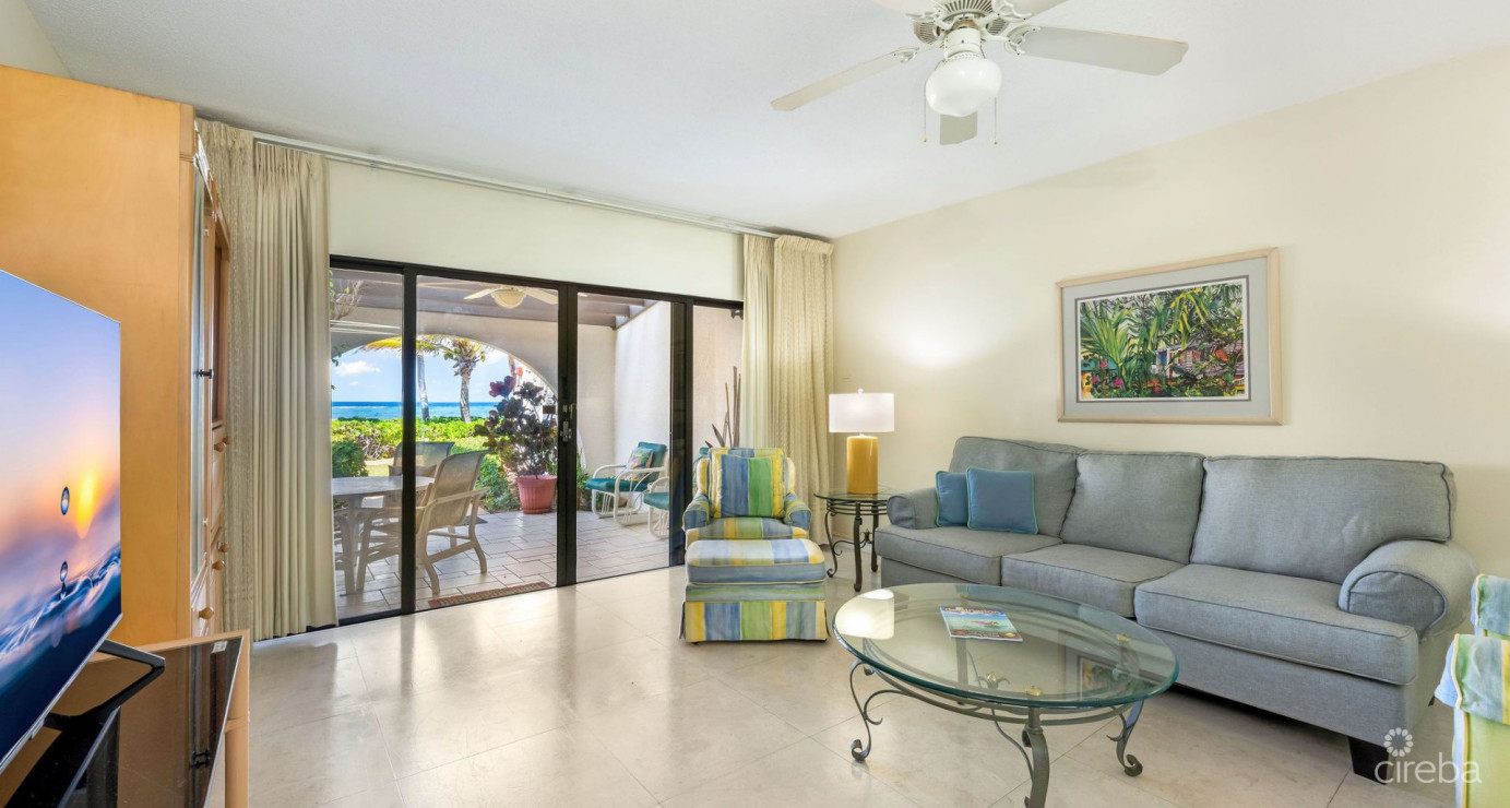 Beachfront #22 Villas Pappagallo