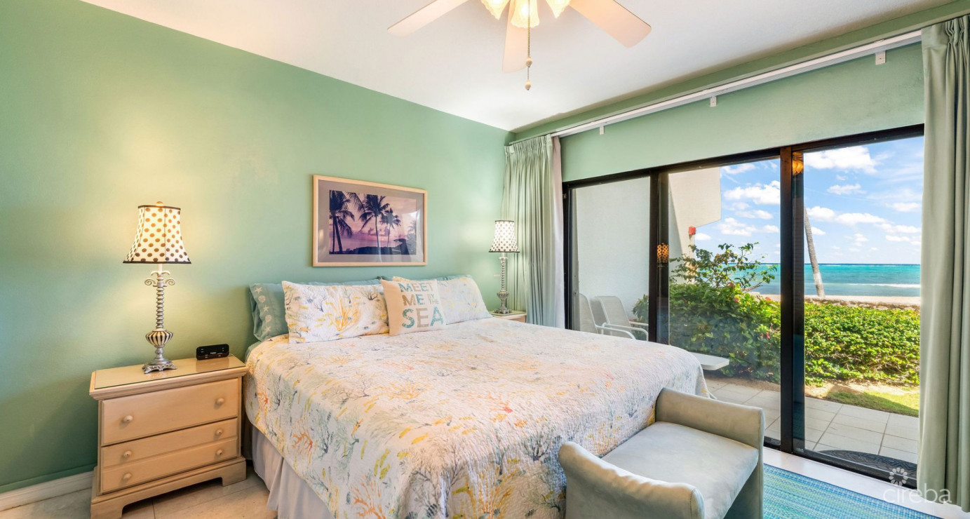 Beachfront #22 Villas Pappagallo