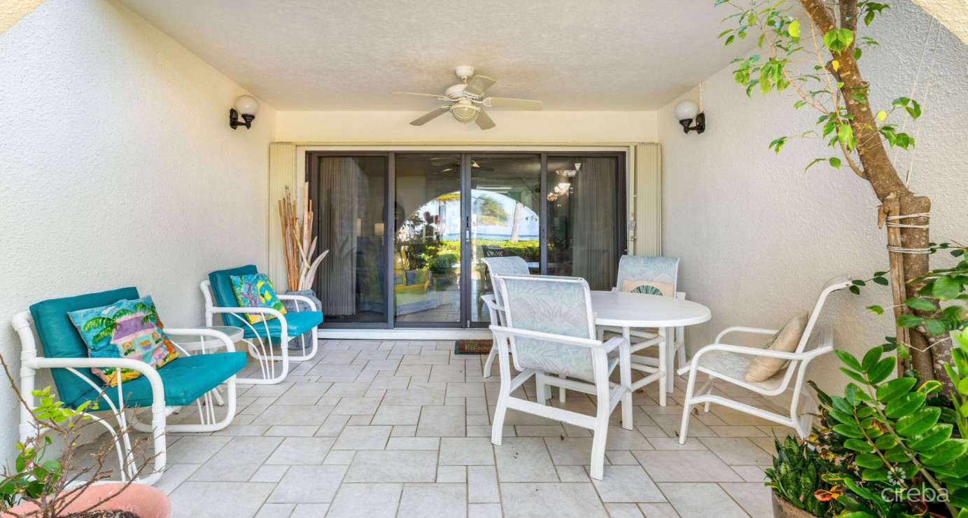 Beachfront #22 Villas Pappagallo