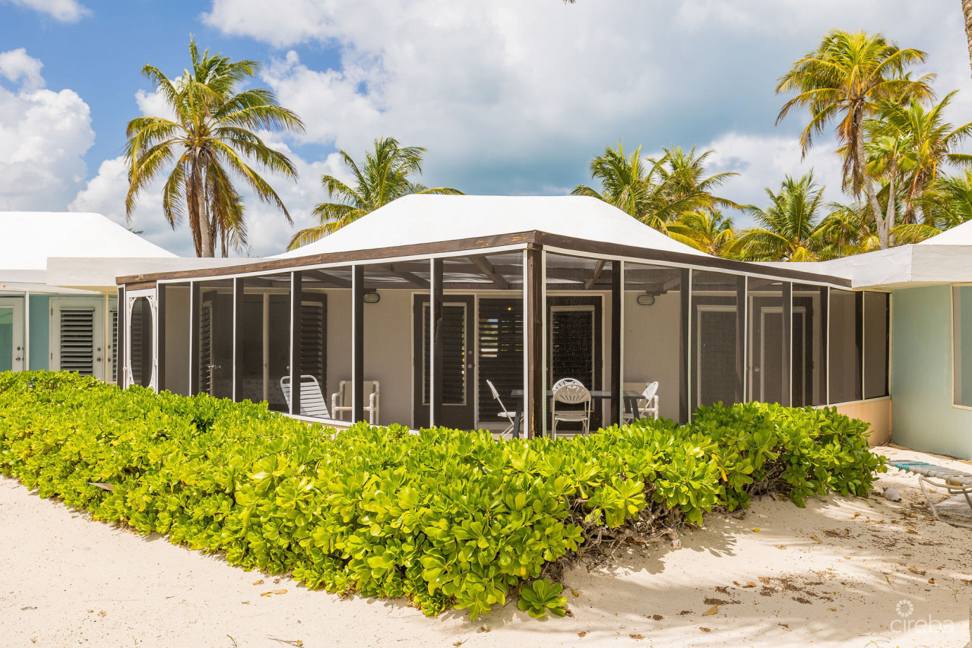 Sea Lodges 15 Cayman Kai