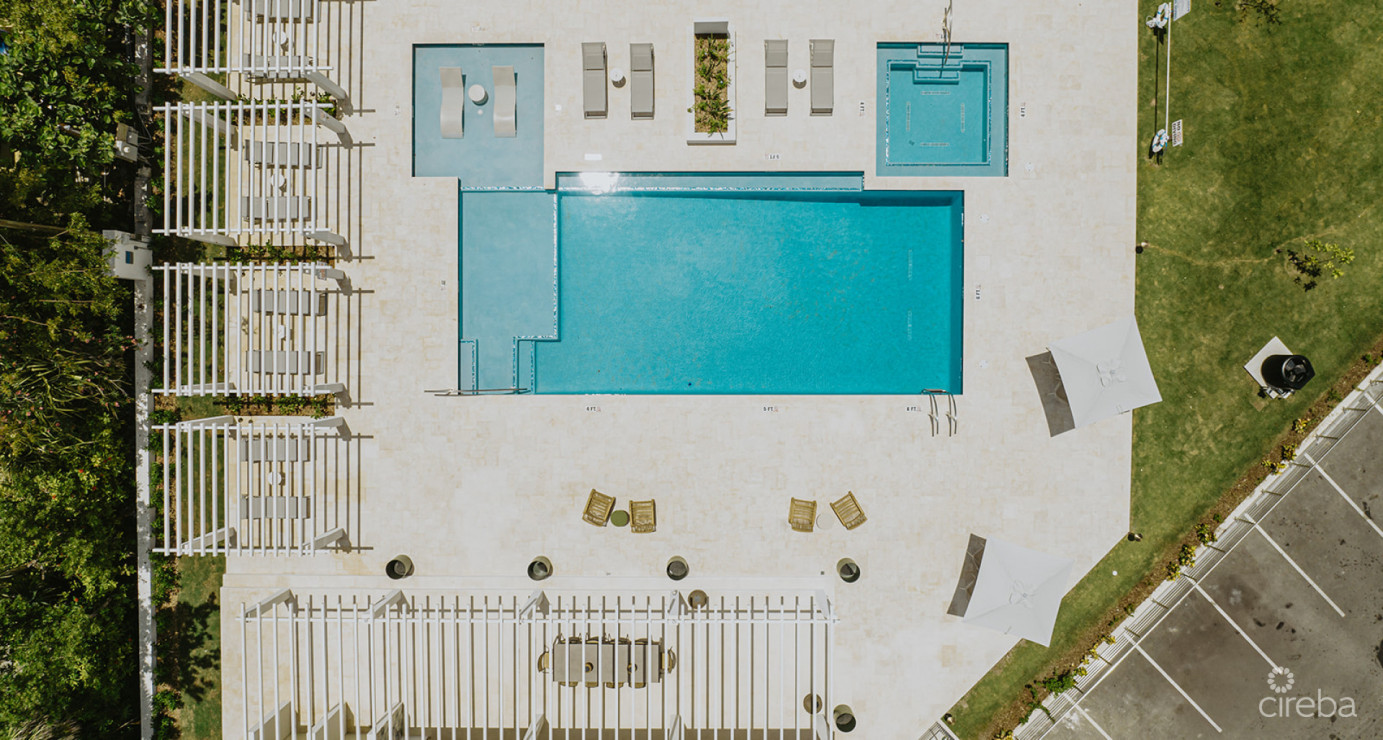 Oceanfront Penthouse- Stunning New 3 Bed- Sunset Point