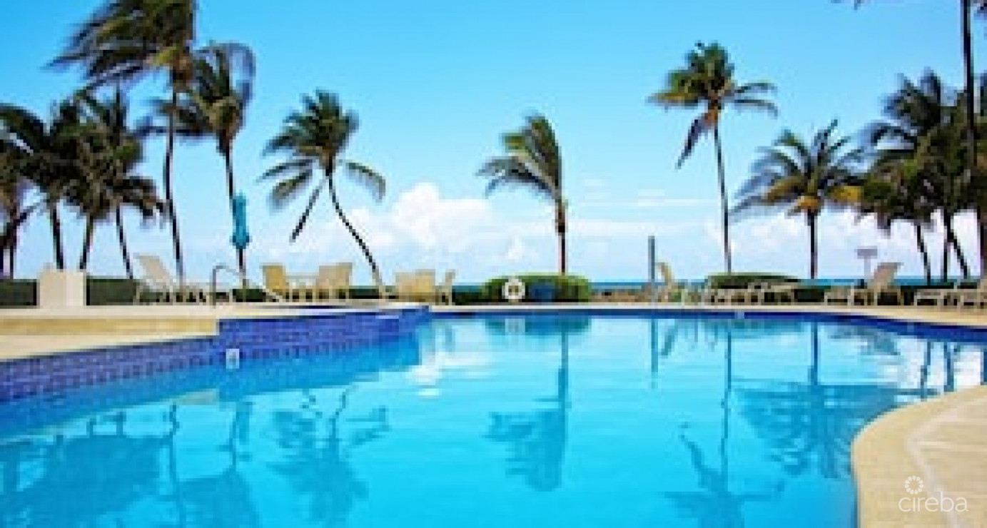 Beachfront #22 Villas Pappagallo