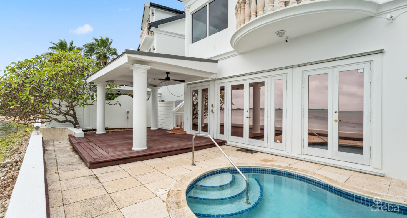 Palacades #2 (4 Bed Oceanfront Villa)