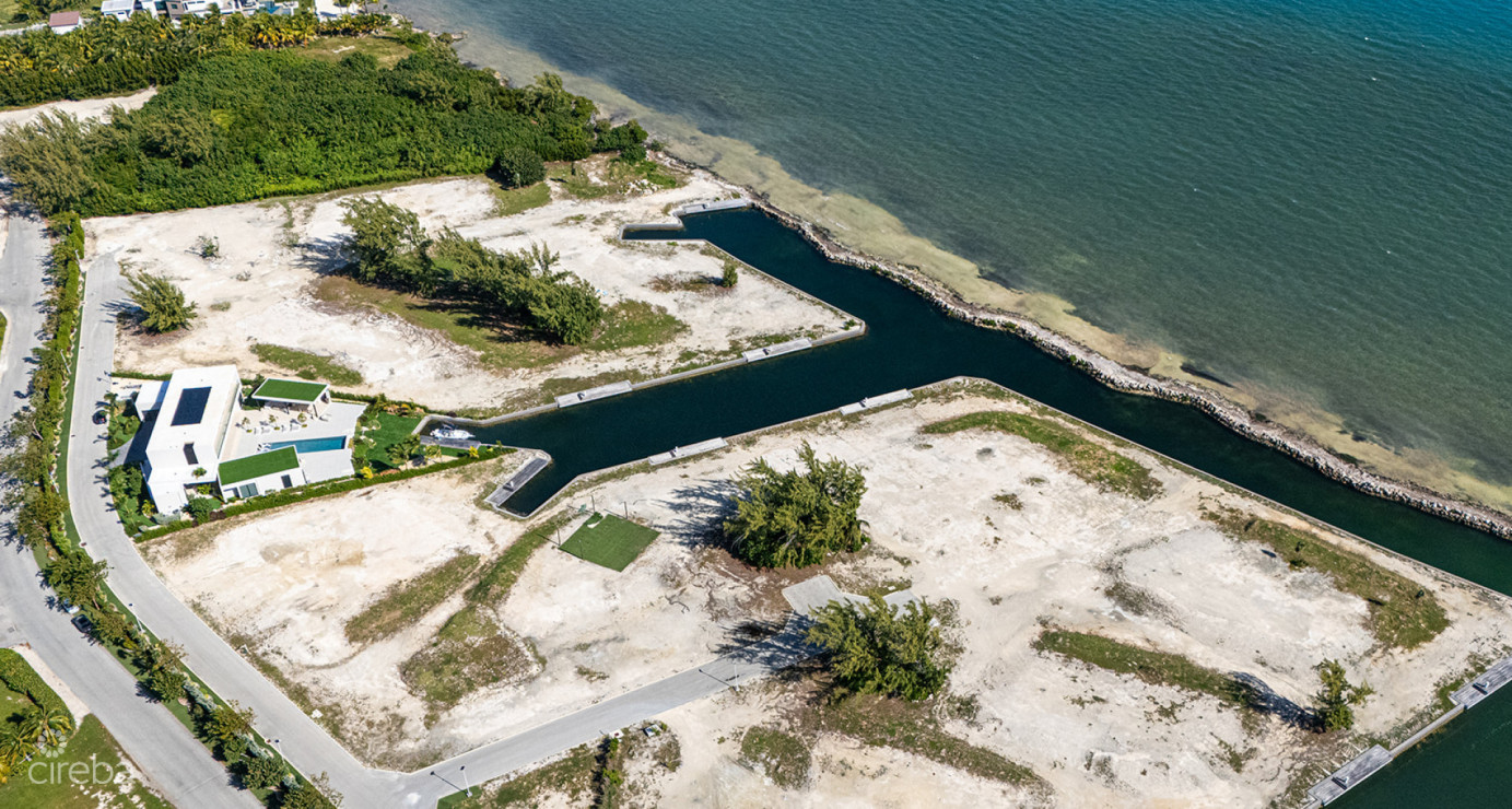 Diamonds Edge Seafront Double Lot