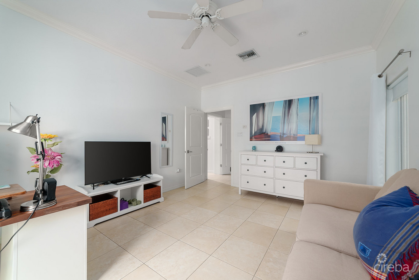 Fully Renovated Savannah Grand 4 Bedroom Family Home