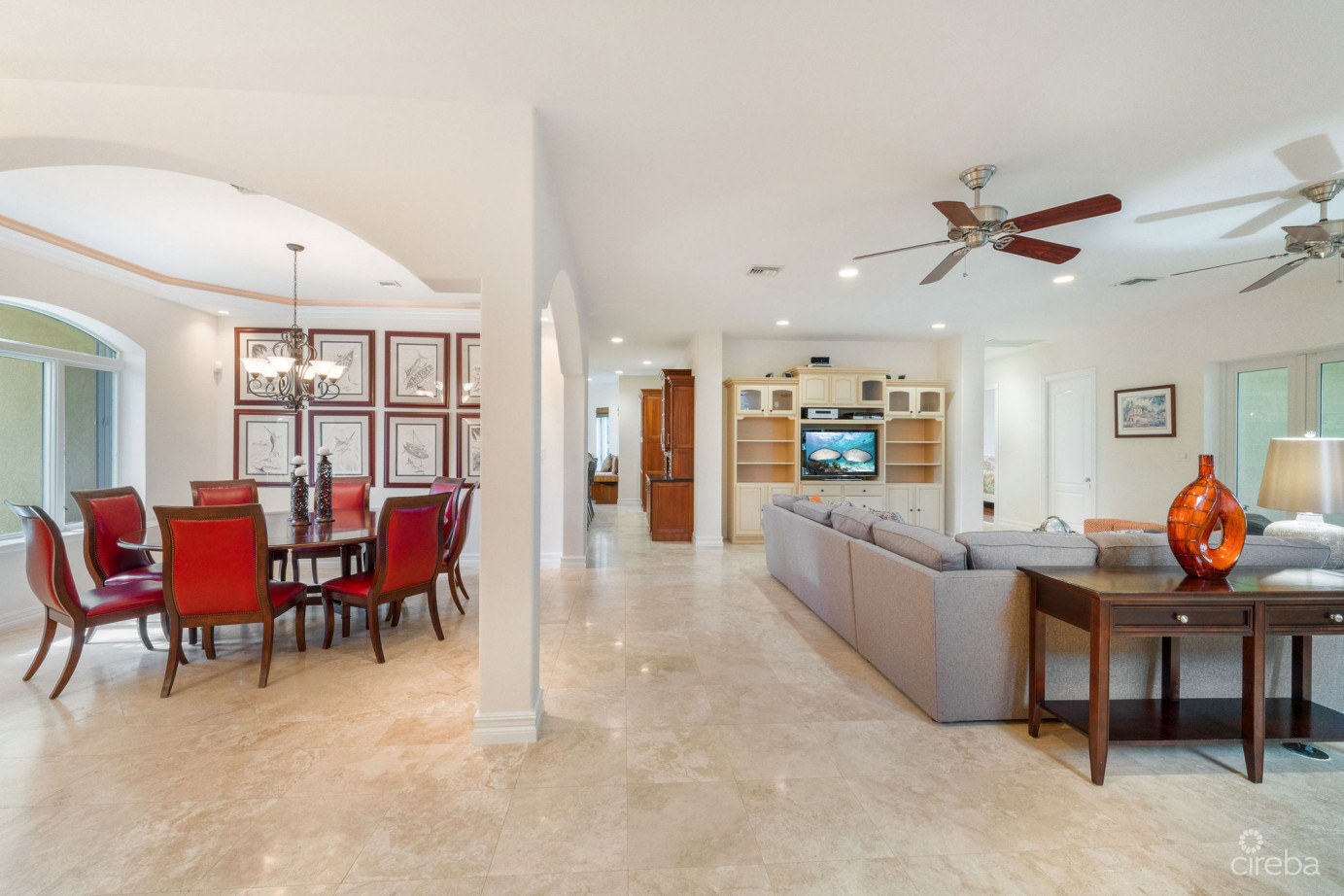 61 Hoya Quay Crystal Harbour