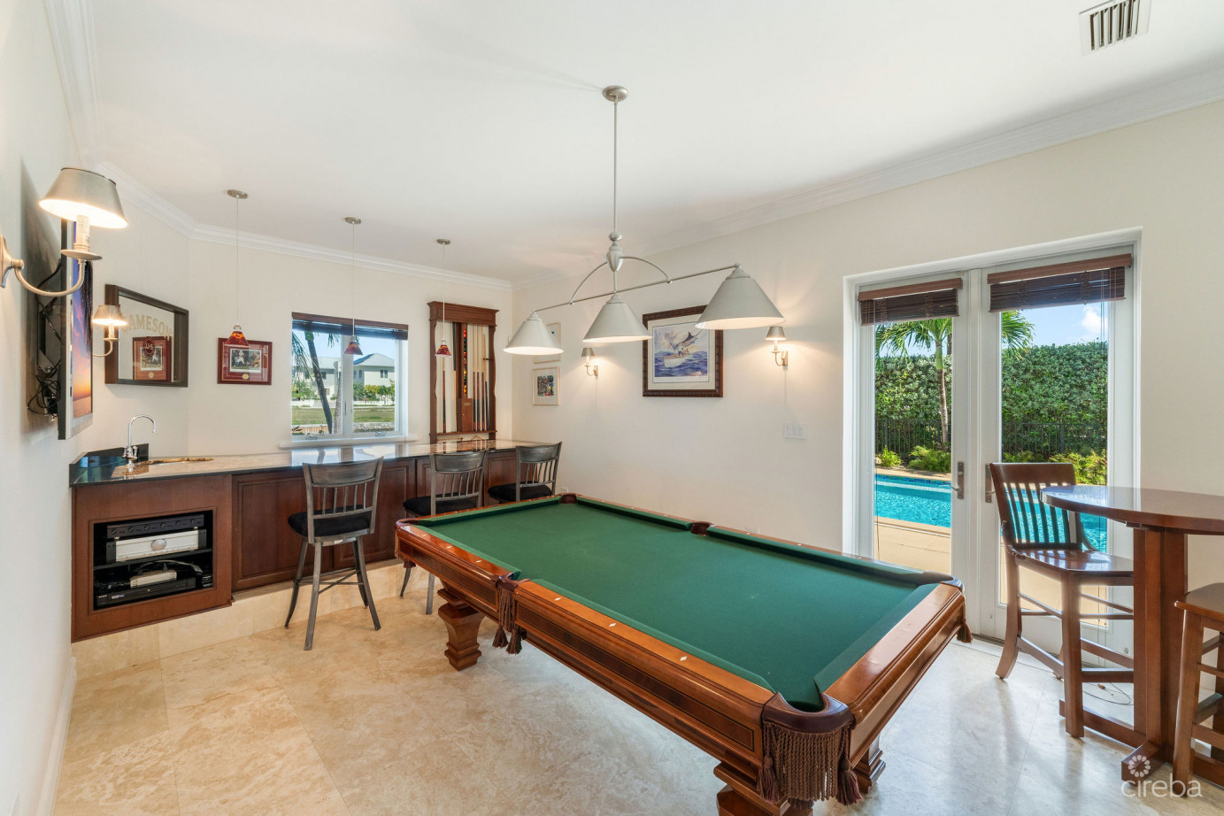 61 Hoya Quay Crystal Harbour