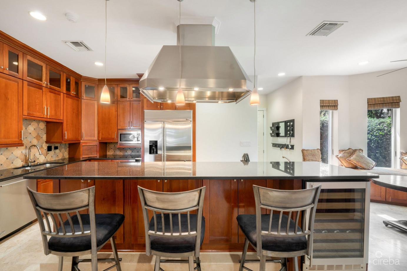 61 Hoya Quay Crystal Harbour