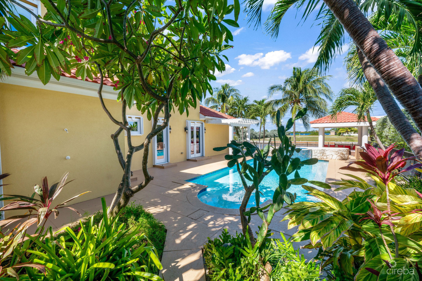 61 Hoya Quay Crystal Harbour