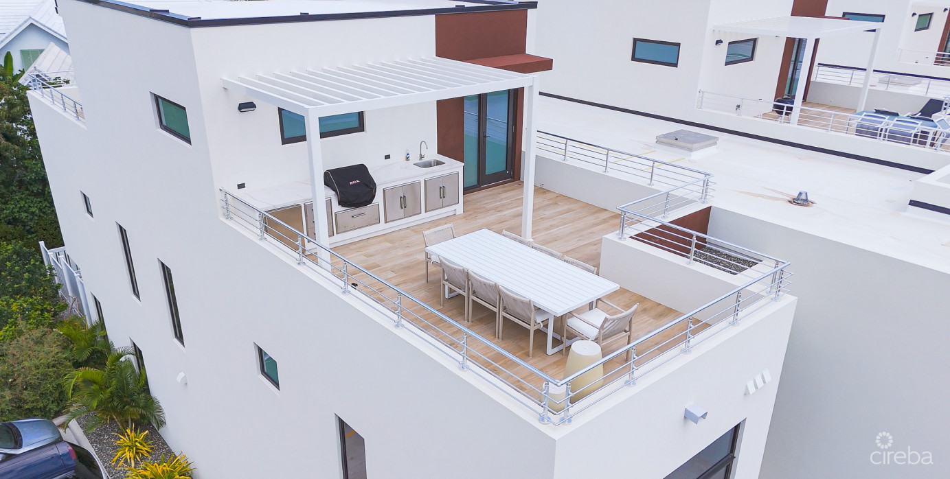 Salt Air - 4 Bed Townhouse The Shores