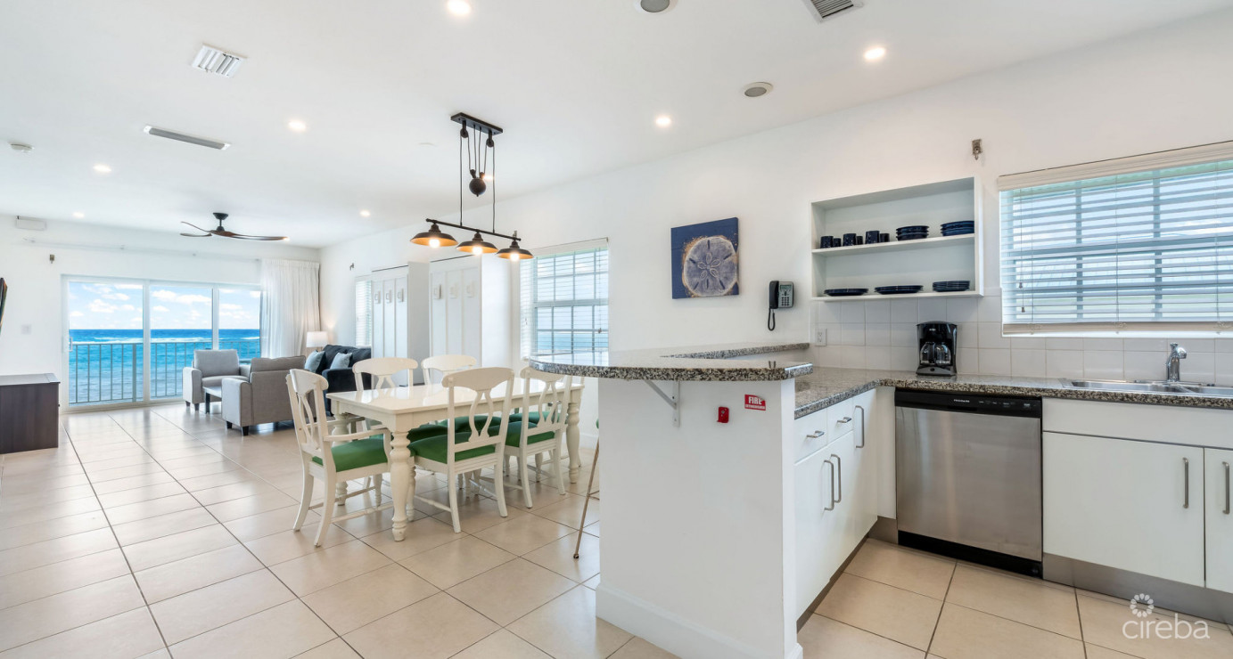 Castaway Coves 213 Spacious 2 Bed 2 Bath