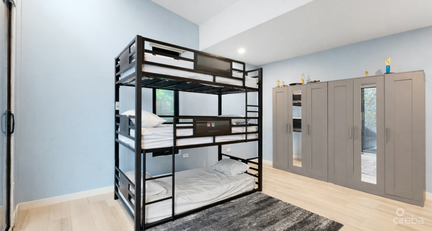 North Point Oceanfront Home & Acreage