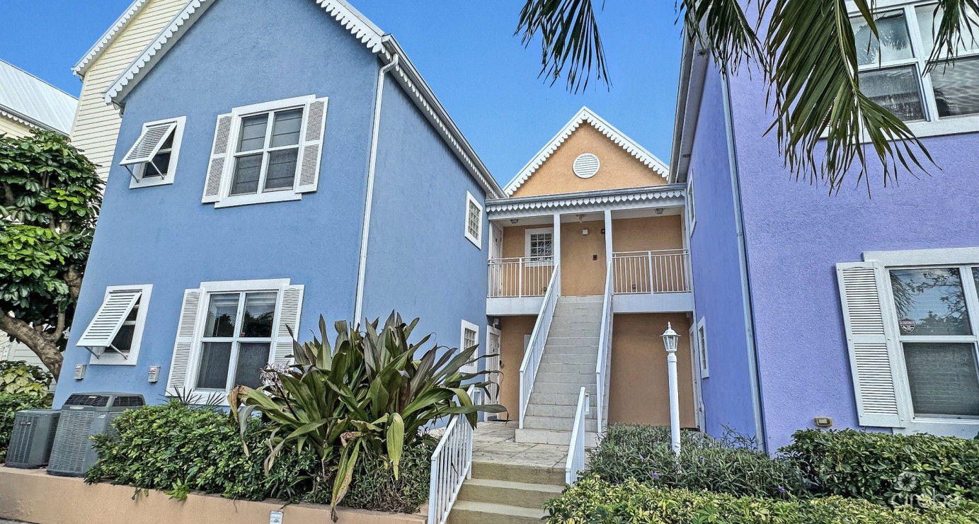 Careenage 1 Bdrm Waterfront Condo