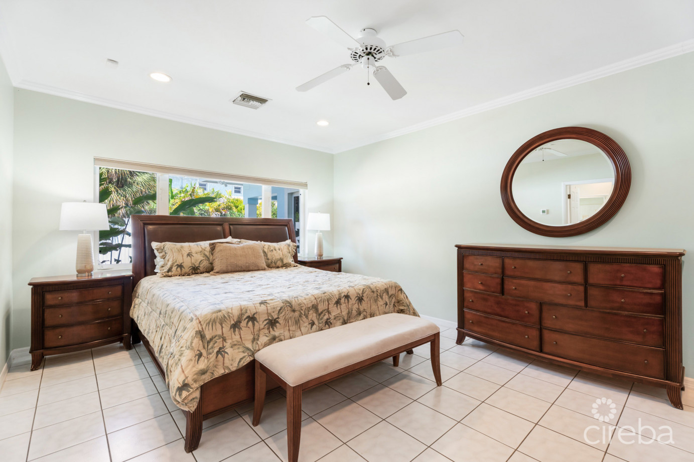 Snug Harbour Family Home