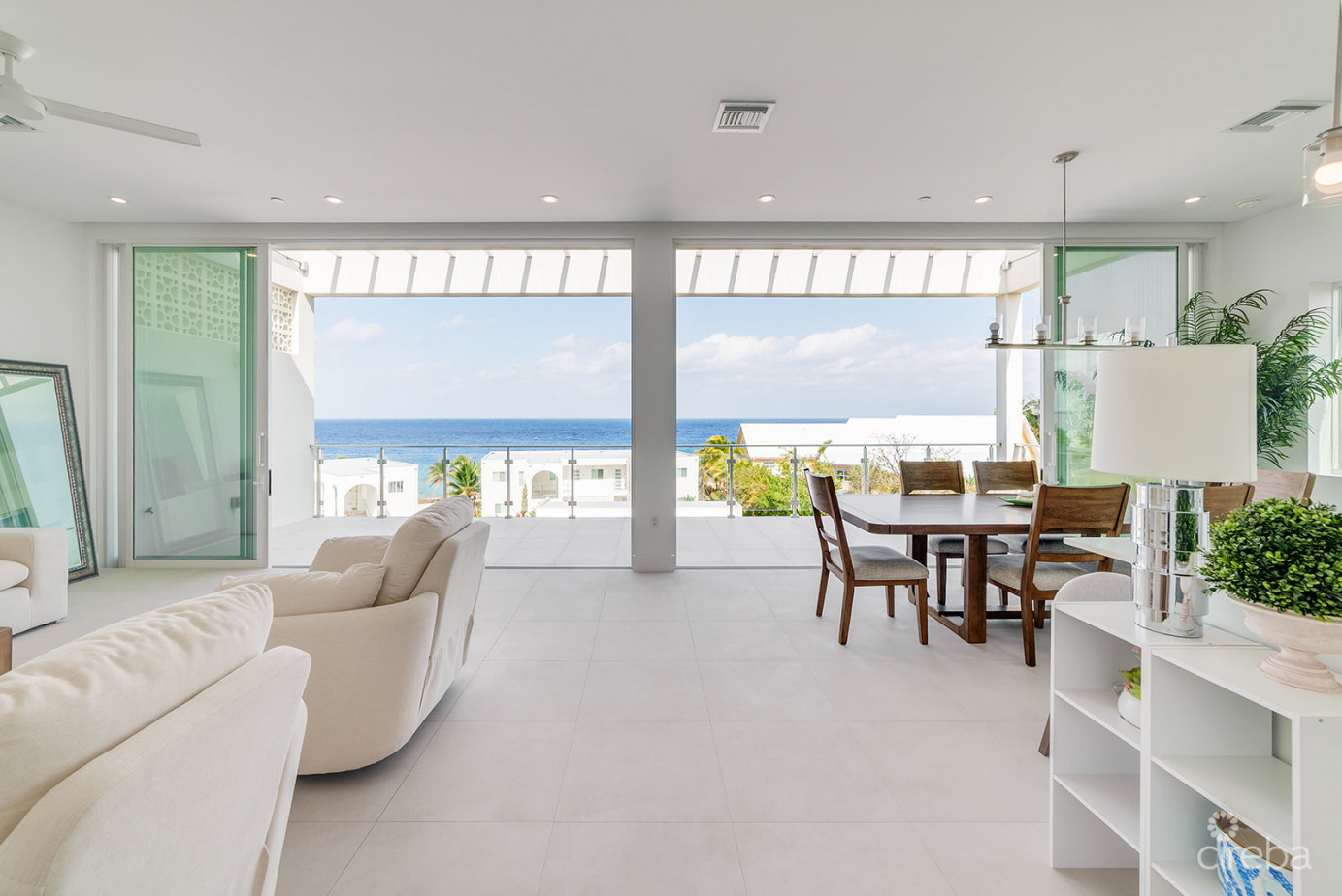 Sunset Point 19 - Top Floor  Penthouse With Panoramic Sea Views