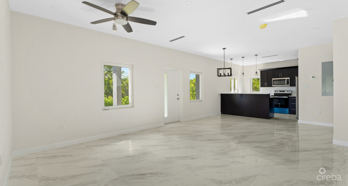 Savannah Newly Constructed Beautiful 3 Bed/3 1/2 Bath Home