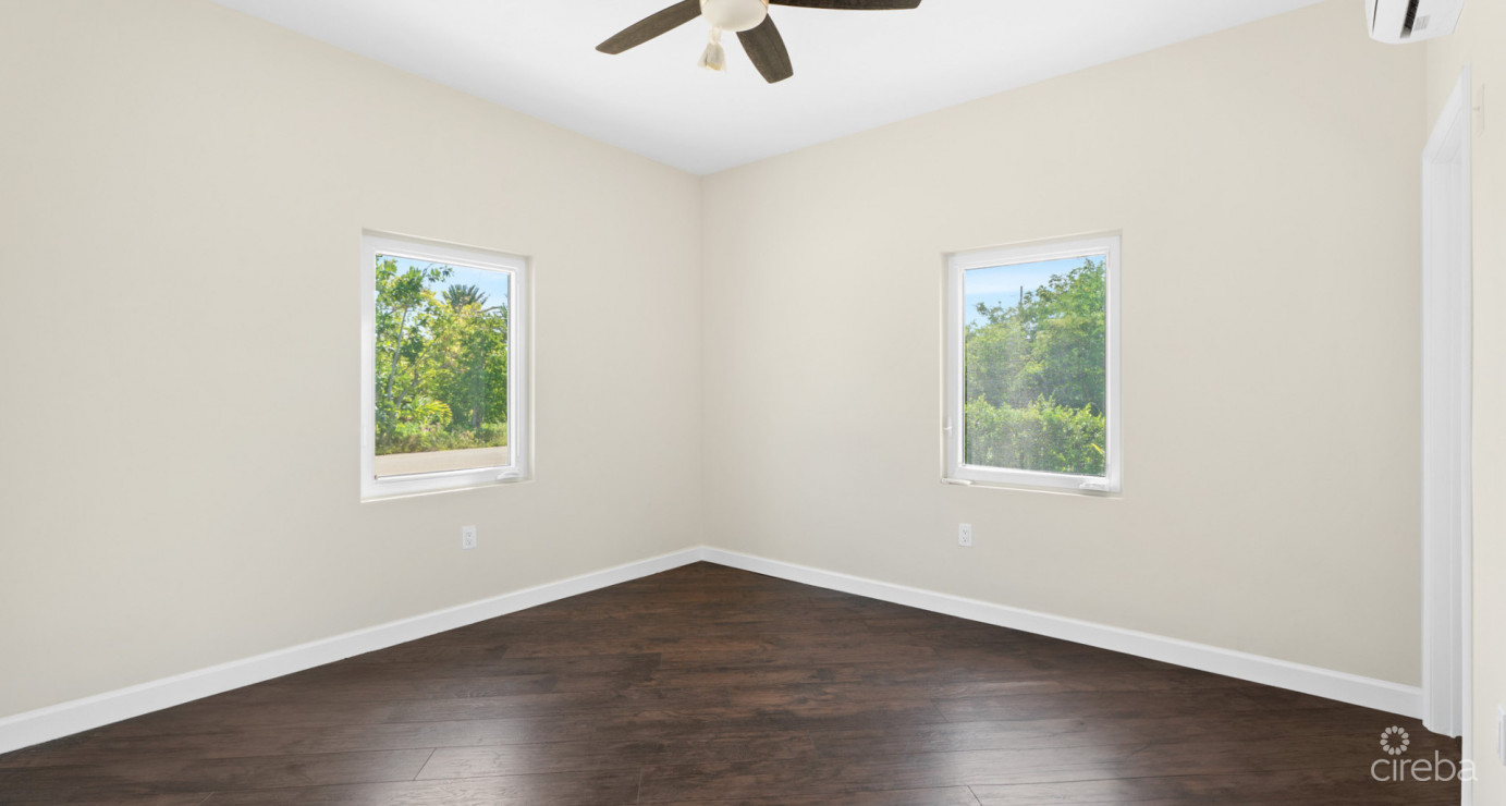 Savannah Newly Constructed Beautiful 3 Bed/3 1/2 Bath Home