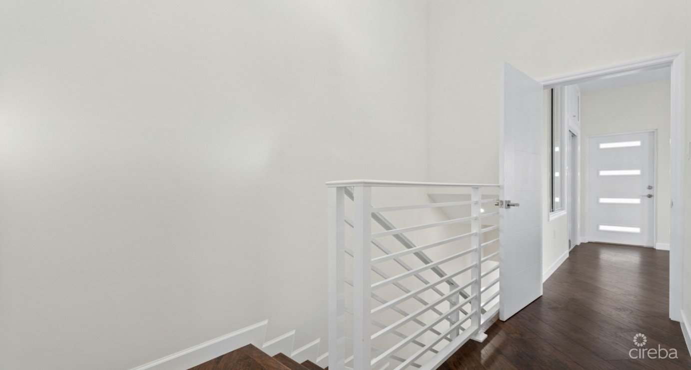 Savannah Newly Constructed Beautiful 3 Bed/3 1/2 Bath Home