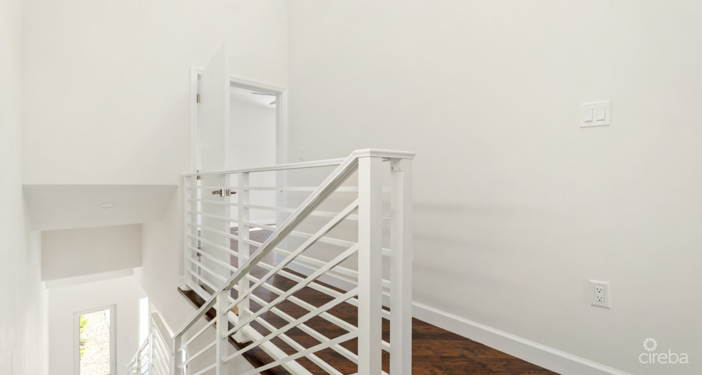 Savannah Newly Constructed Beautiful 3 Bed/3 1/2 Bath Home