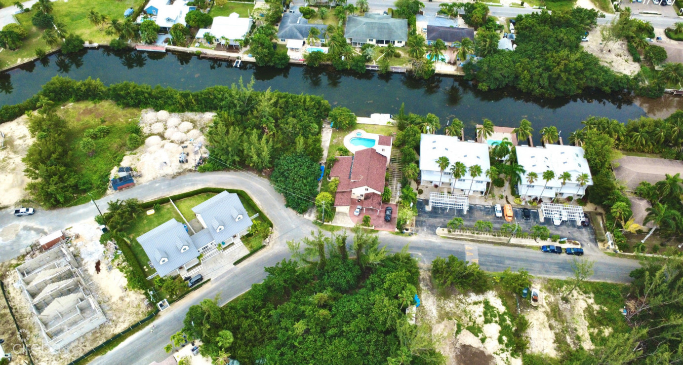 Sweetleaf Canalfront Parcel In Omega Bay