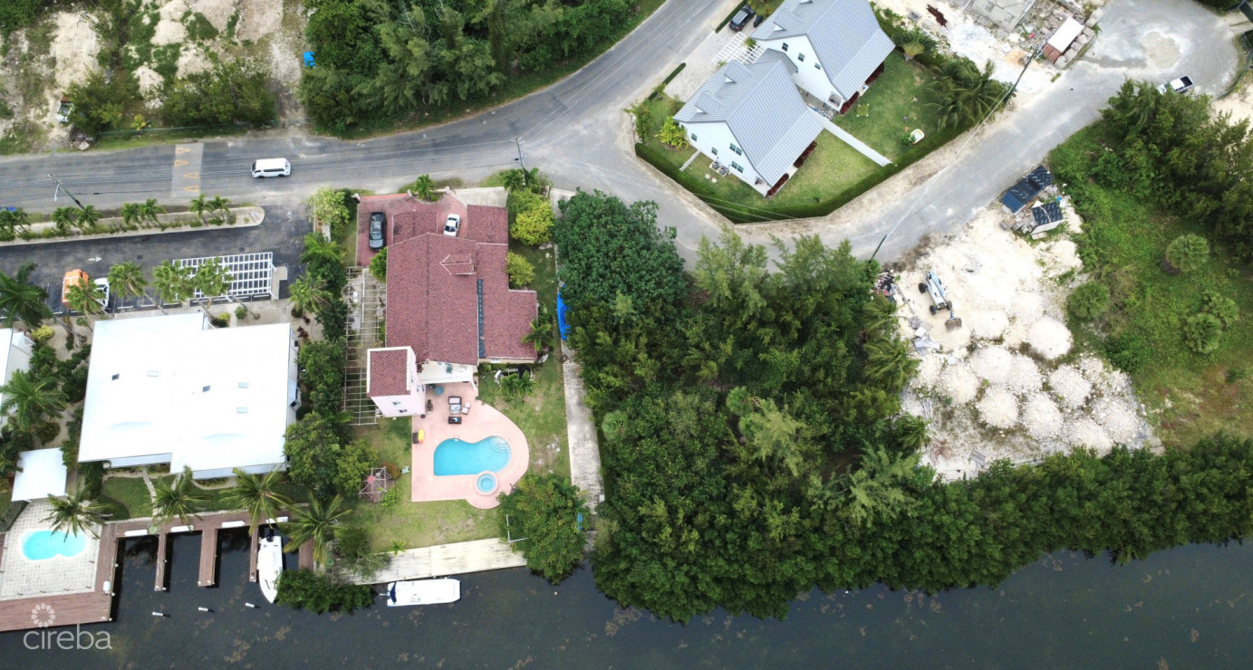 Sweetleaf Canalfront Parcel In Omega Bay