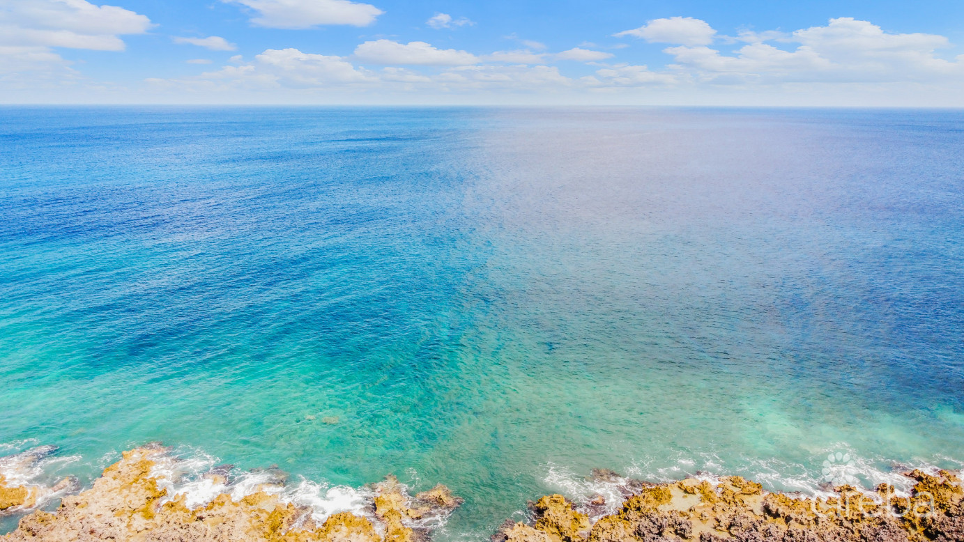 Ocenfront Investment / Development Opportunity - Conch Point Road 2.74 Acres