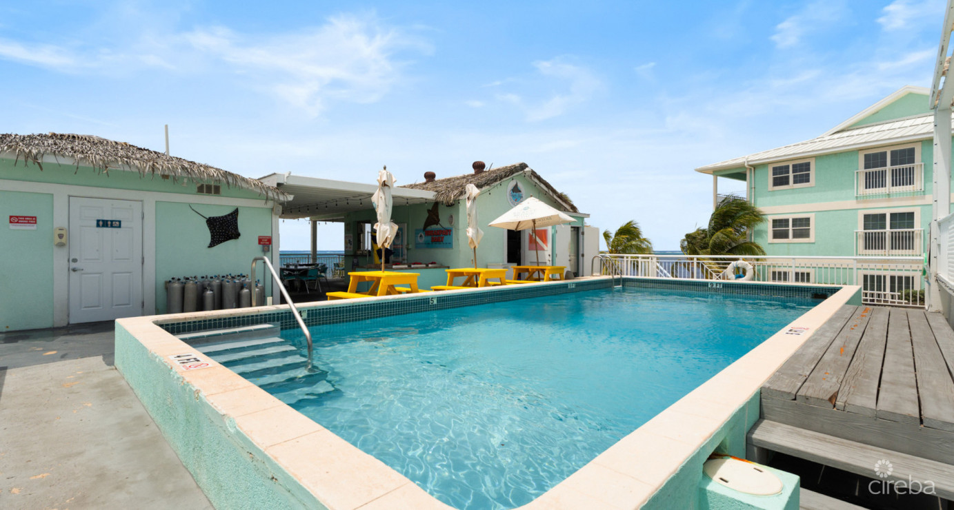 Beachfront Compass Point #111 (renovated Ground Floor 2 Bed, 2 Bath)