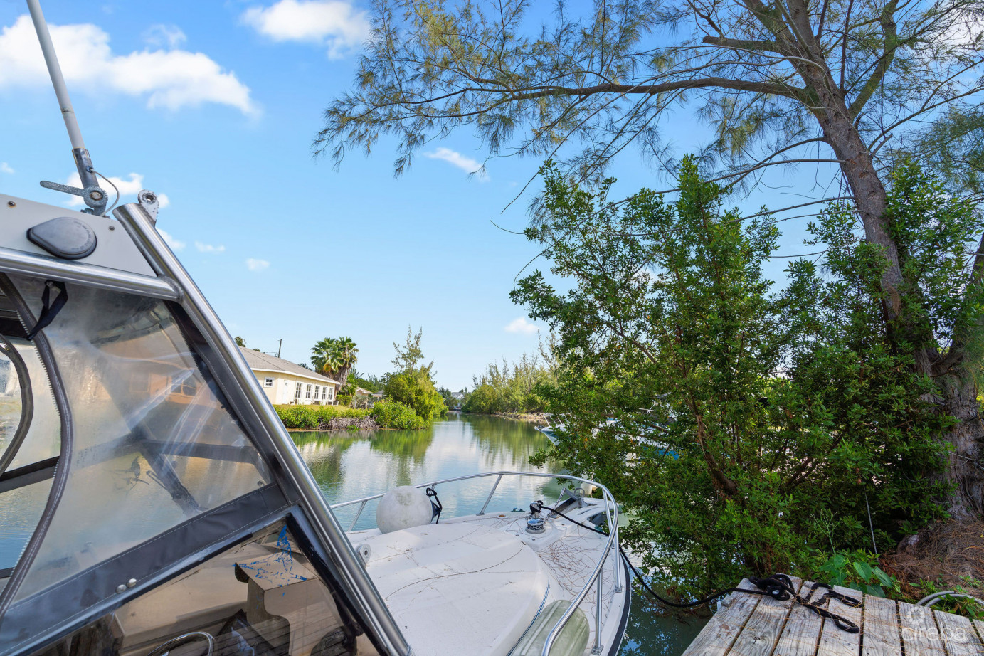 Cayman Escape #7 Canalfront With Dock