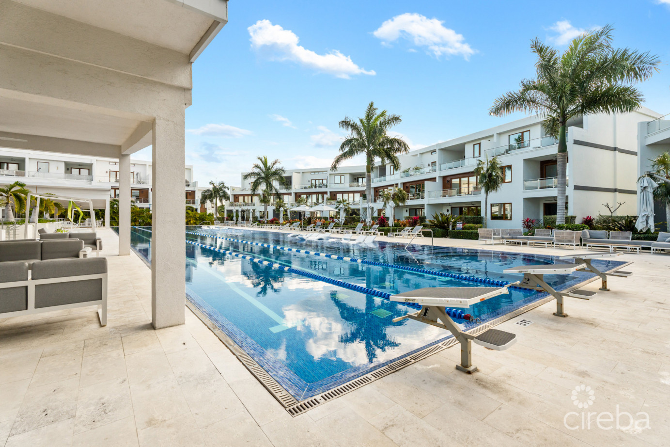 Arvia  Canal Front 2 Bed, 2 Bath  Plus Den