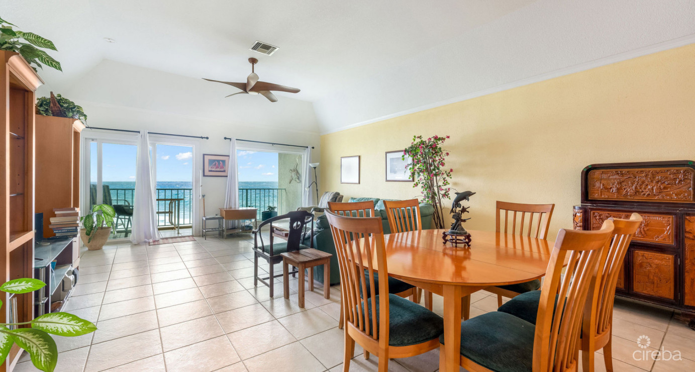 Ocean Front Top Floor Large Three Bed Ocean Pointe Villas