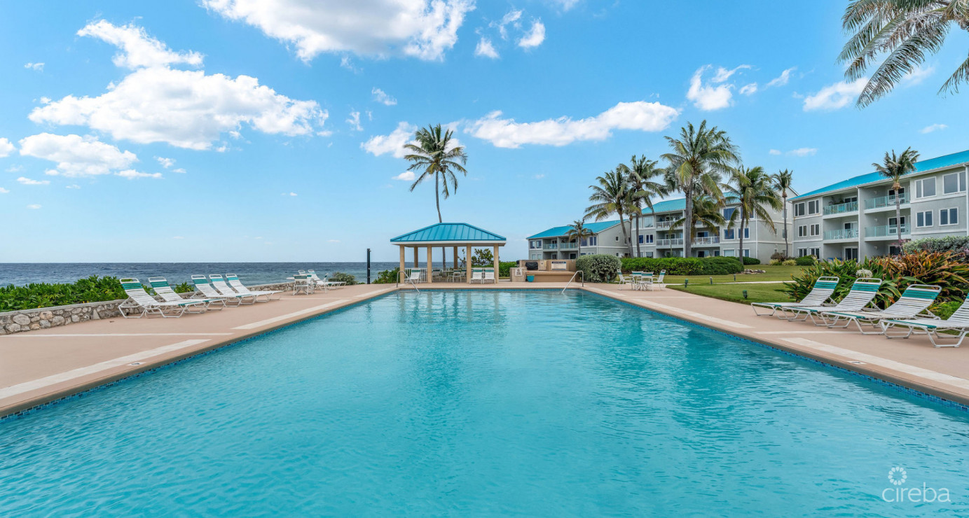 Ocean Front Top Floor Large Three Bed Ocean Pointe Villas