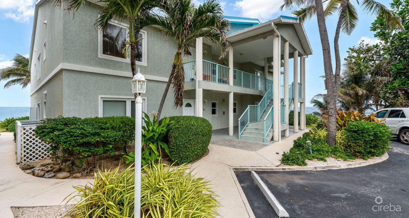 Ocean Front Top Floor Large Three Bed Ocean Pointe Villas
