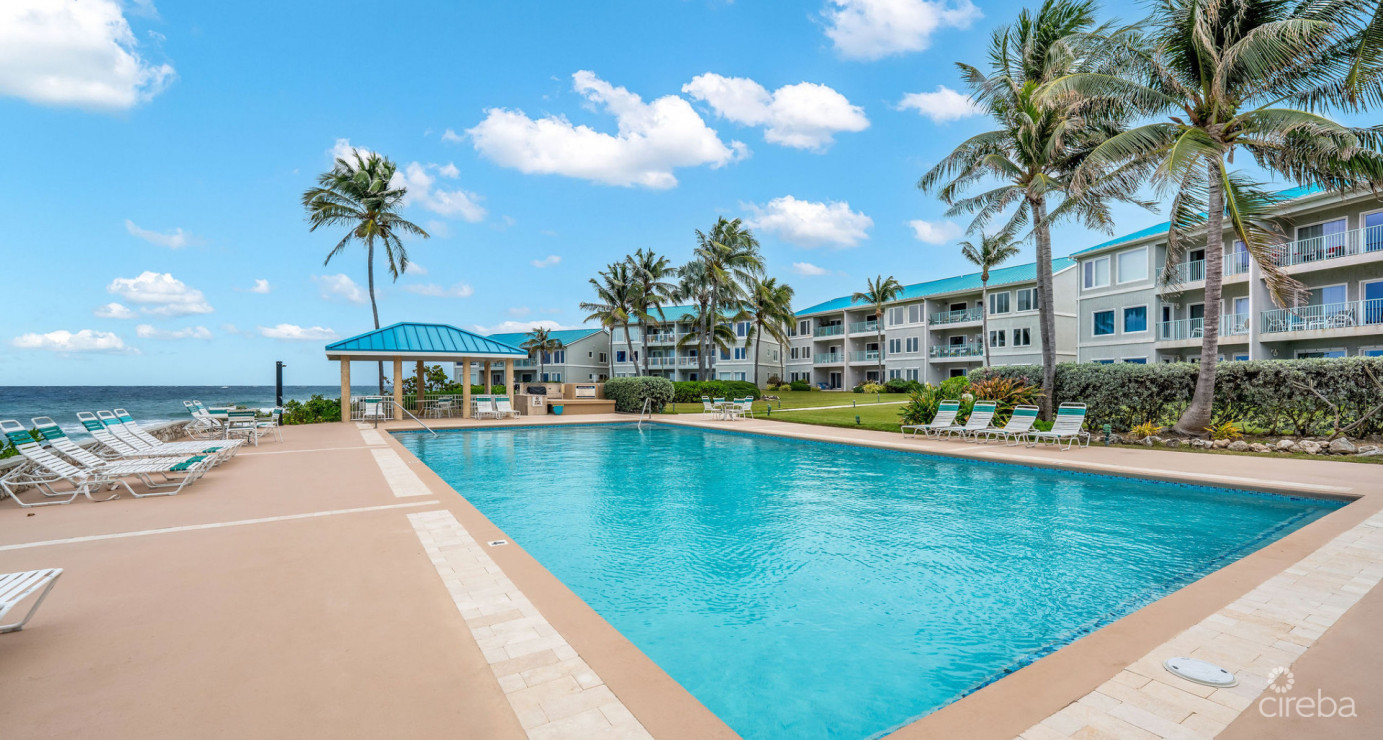 Ocean Front Top Floor Large Three Bed Ocean Pointe Villas