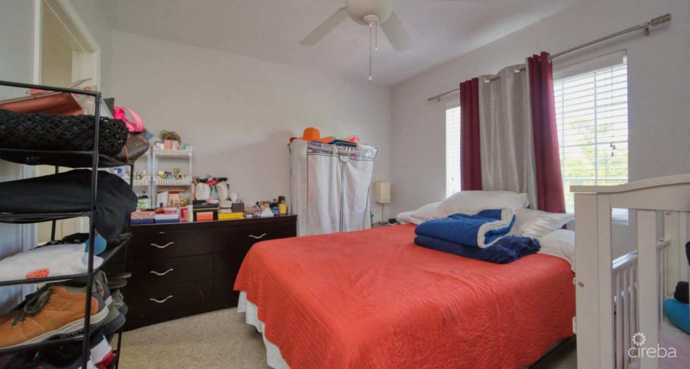 #120c Lakeside 2 Bed Condo