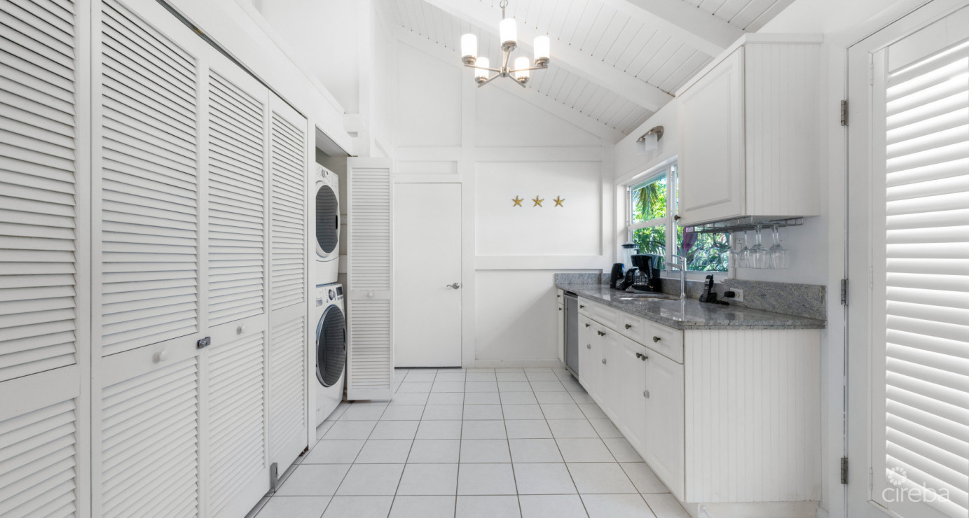 Just 4 Fun  Cayman Kai - Private Beachfront Villa With Rental Income