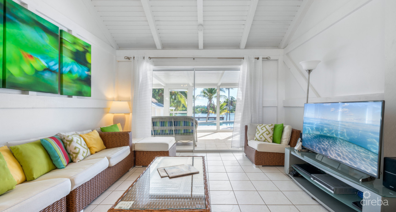 Just 4 Fun  Cayman Kai - Private Beachfront Villa With Rental Income