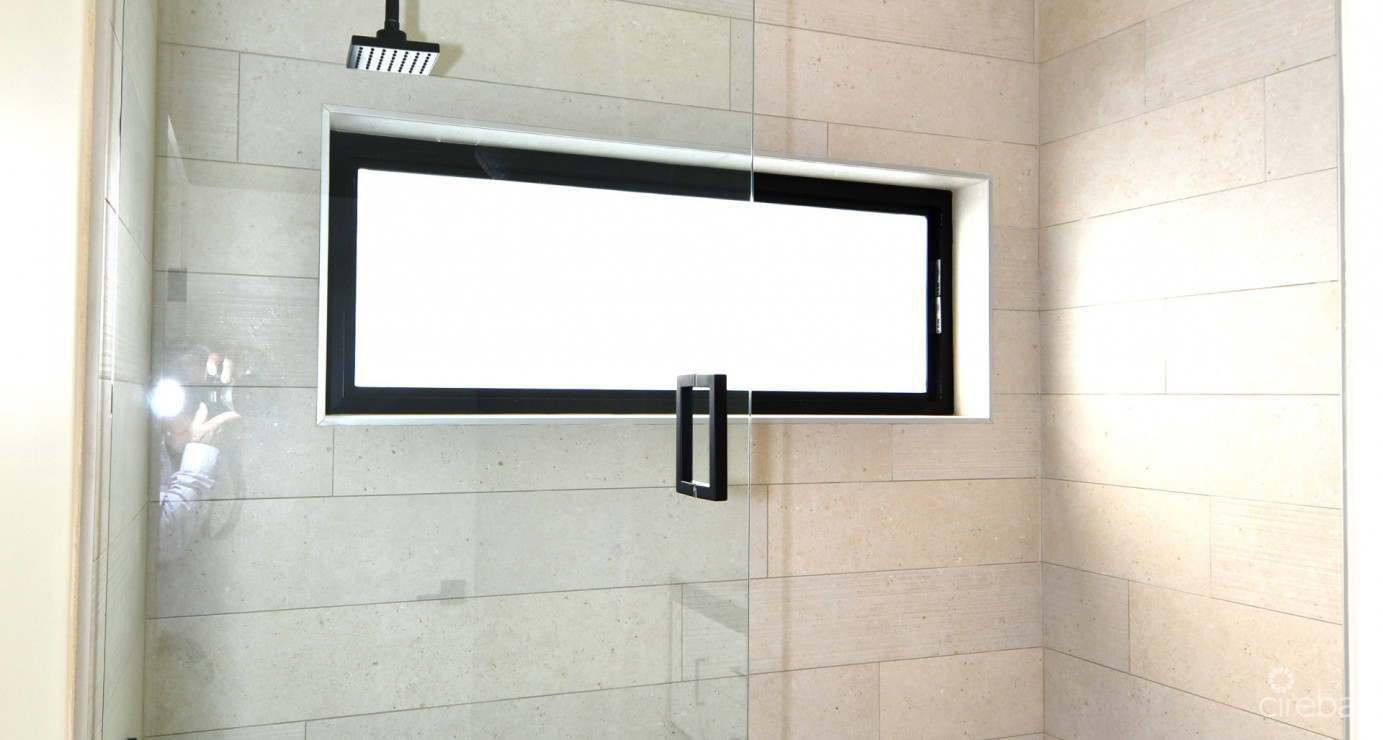 Brand New Luxury Villa