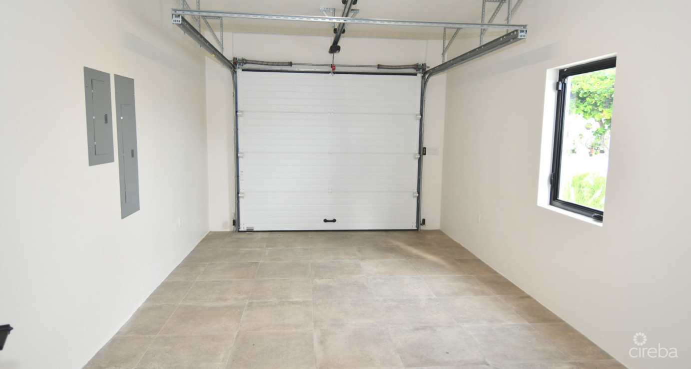 Brand New Luxury Villa