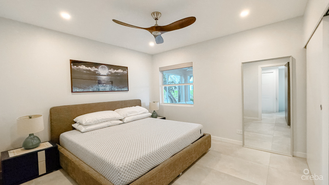 Plantation Village Seven Mile Beach