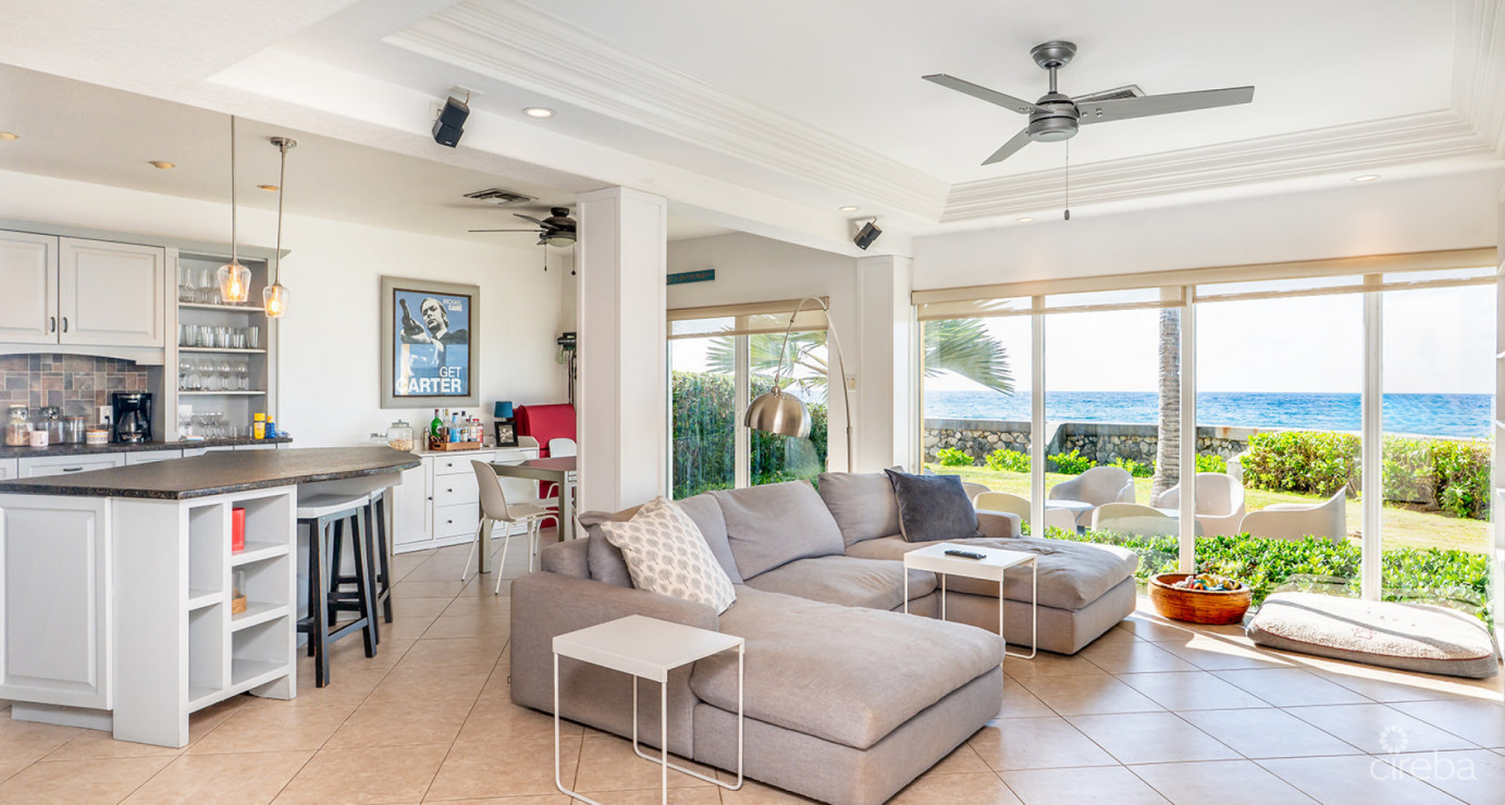 Seafront Ocean Club 3 Bed