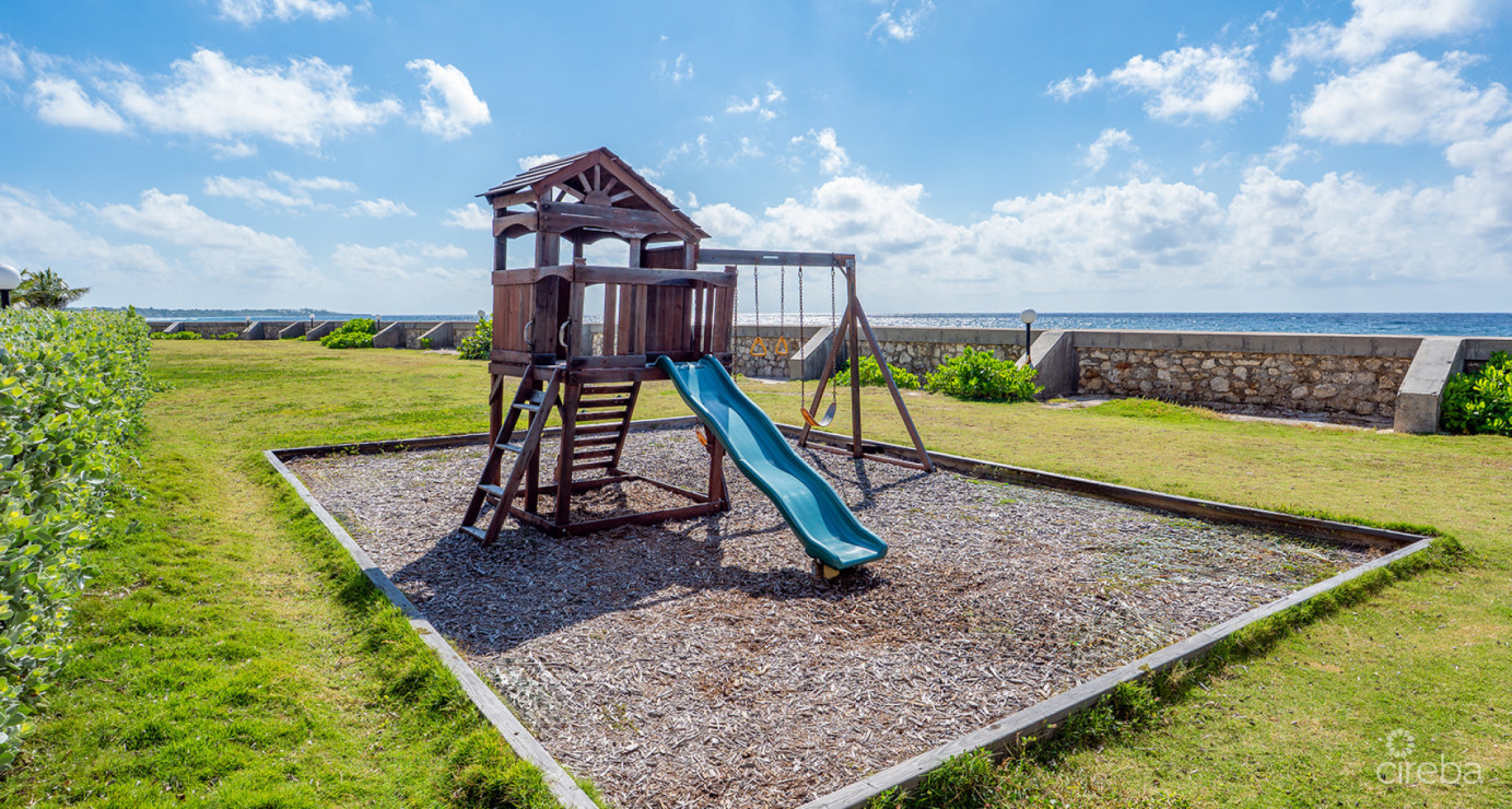 Seafront Ocean Club 3 Bed