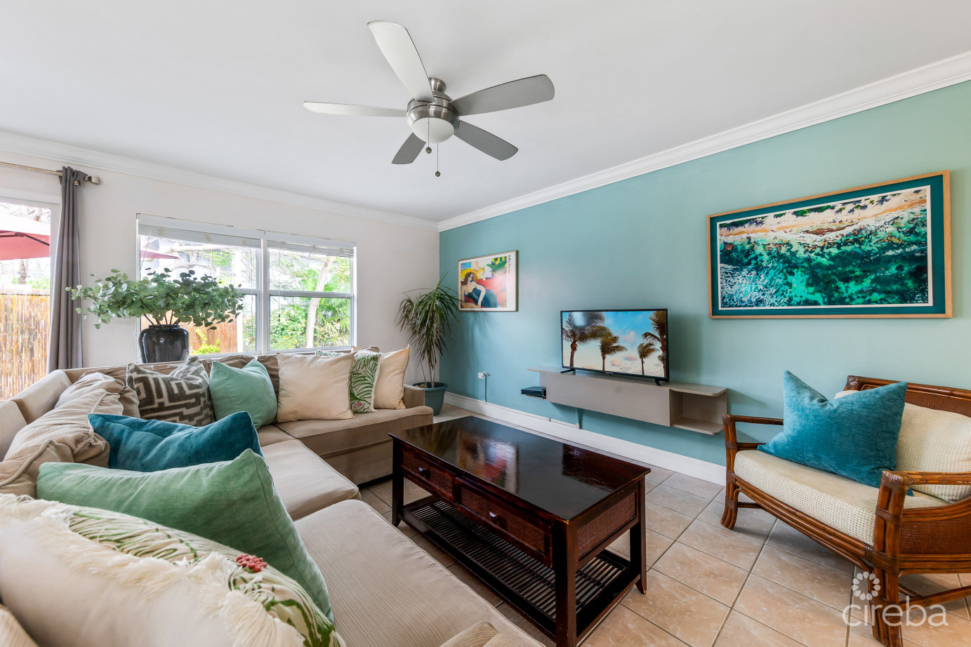 Starlet Crescent Duplex, West Bay