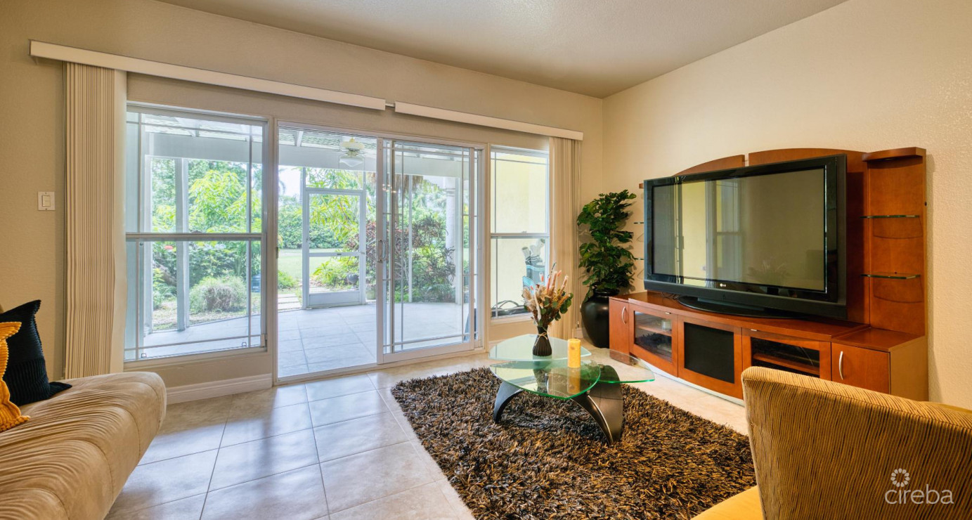 L'ambience  George Town - Turnkey Family Townhouse