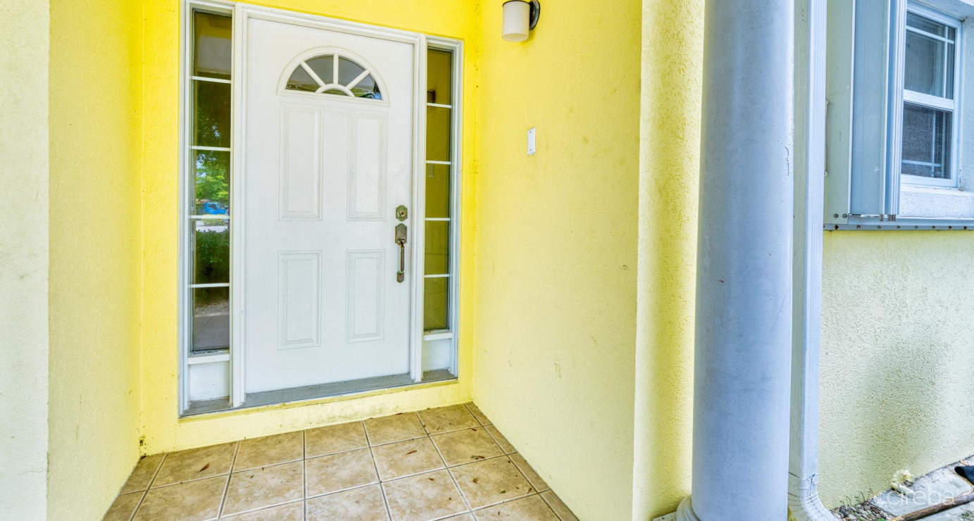 L'ambience  George Town - Turnkey Family Townhouse