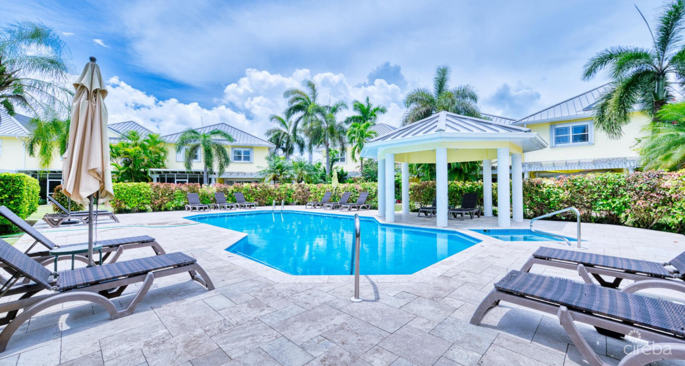 L'ambience  George Town - Turnkey Family Townhouse