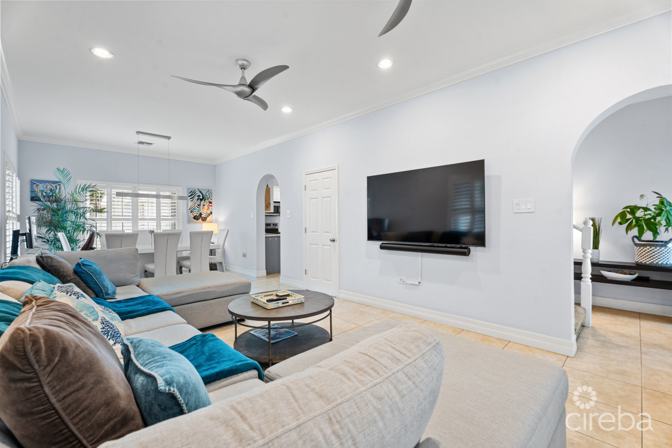 Highlands - One Side Of A Duplex