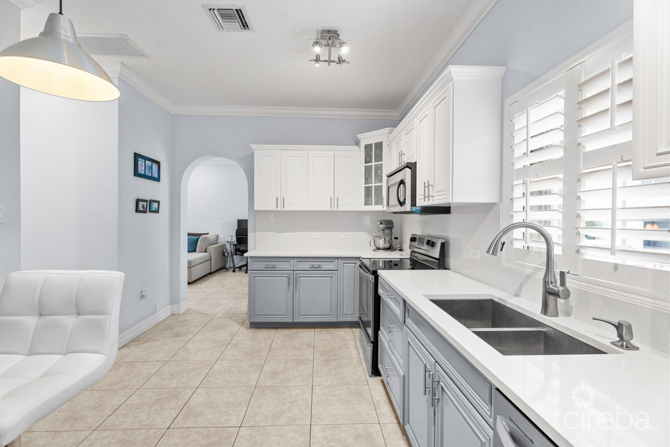 Highlands - One Side Of A Duplex