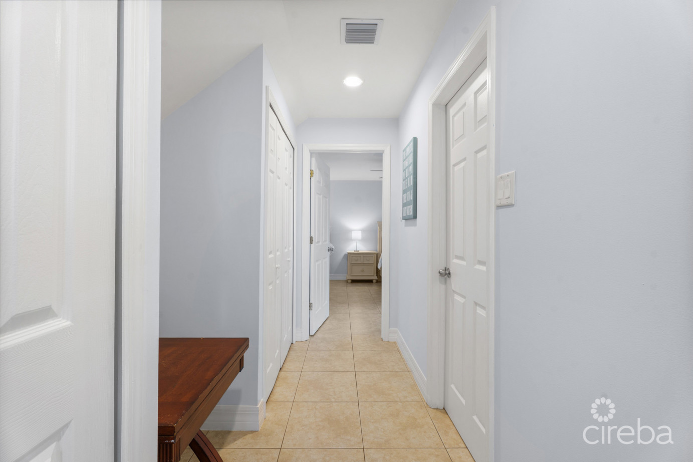 Highlands - One Side Of A Duplex